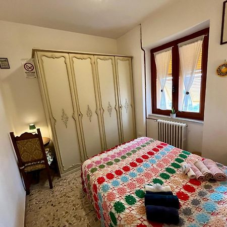 La Ginestra B&B Fosdinovo Luaran gambar