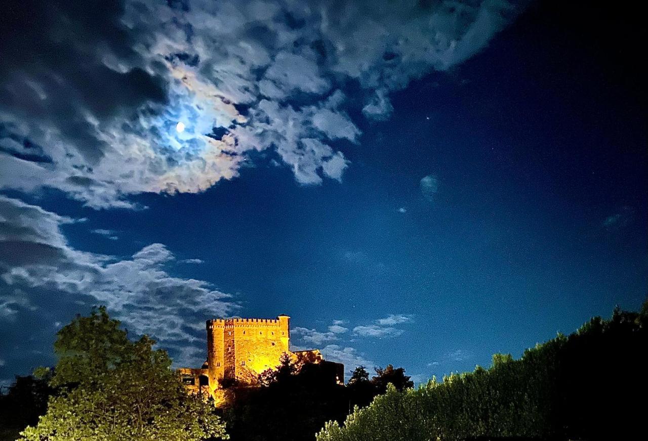 La Ginestra B&B Fosdinovo Luaran gambar