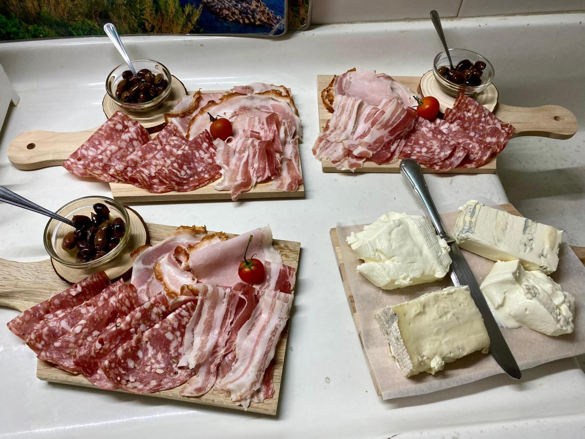 La Ginestra B&B Fosdinovo Luaran gambar